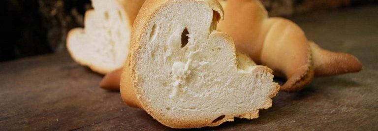 Coccoi: il pane a pasta dura sardo 2 Pane pasta dura sardo coccoi aperto